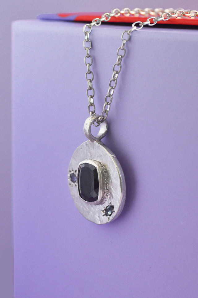 Kali Green Tourmaline Silver Pendant 589-02