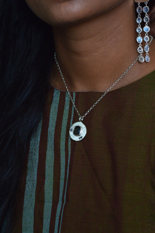 Kali Green Tourmaline Silver Pendant 589-02