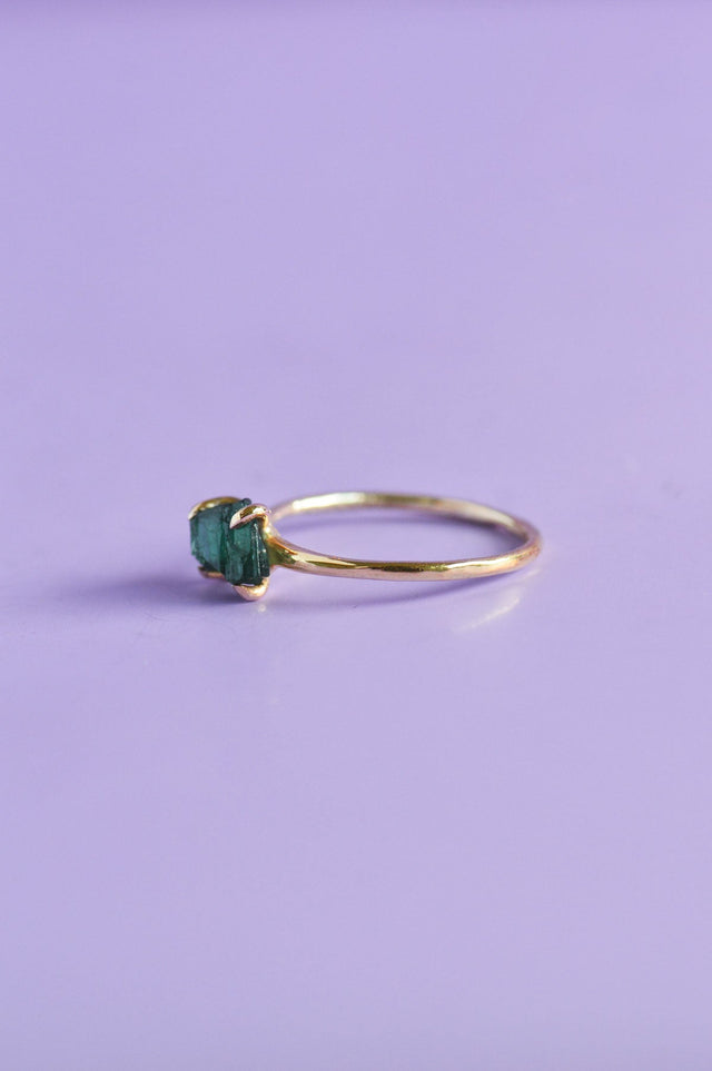Uncut Tourmaline Claw 12ct Gold Ring